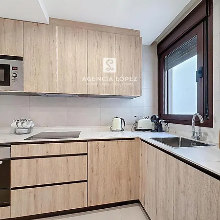 Apartmán Alo Lazaga Modern Estepona